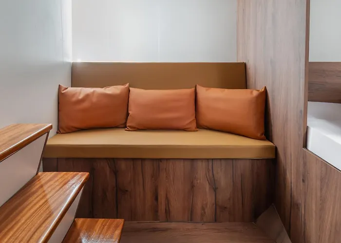 Båthotell Condor Yachting Boat