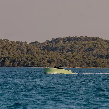 Condor Yachting Boat *