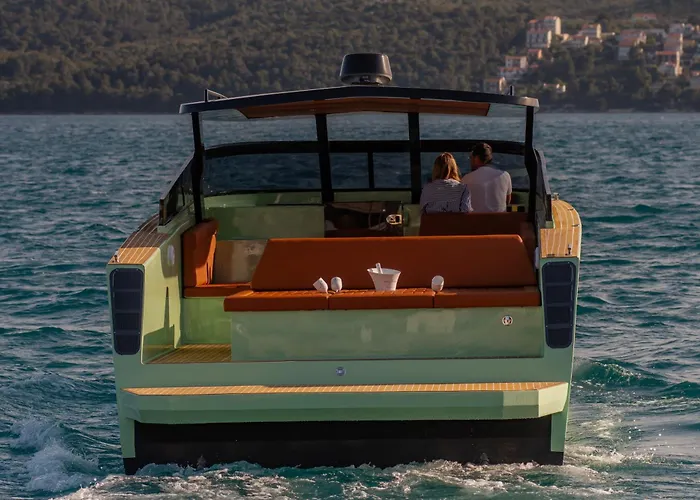 Condor Yachting Boat * سبليت